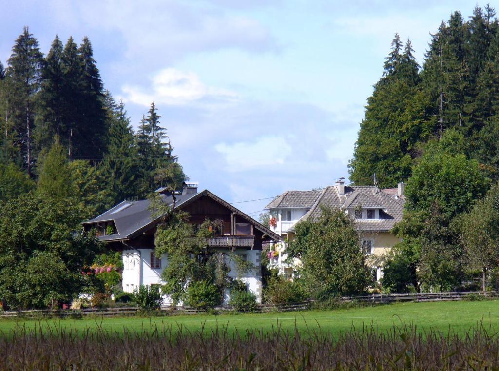Zimmer Und Ferienwohnungen "Heidis Welt" Podlanig 黑马戈尔 外观 照片