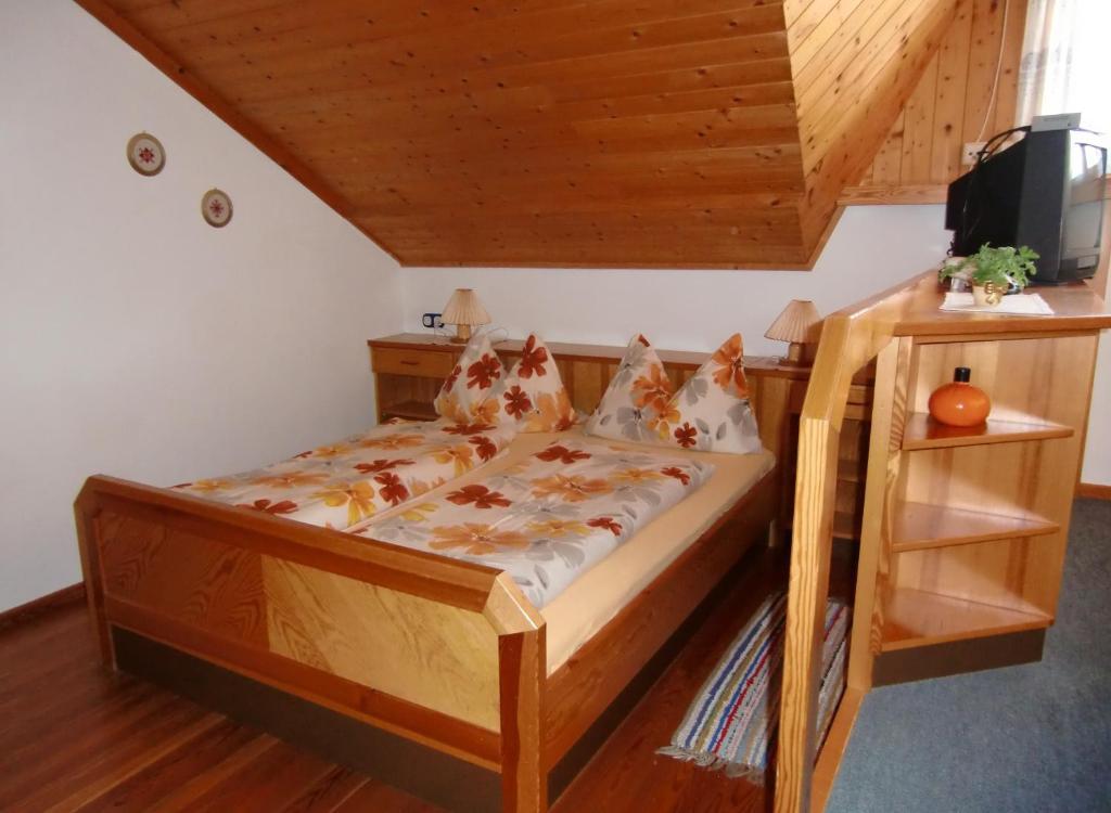 Zimmer Und Ferienwohnungen "Heidis Welt" Podlanig 黑马戈尔 外观 照片